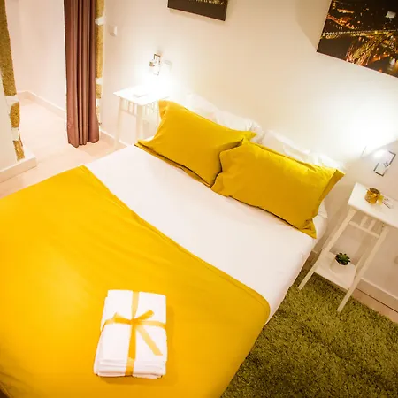 Historical * פורטו