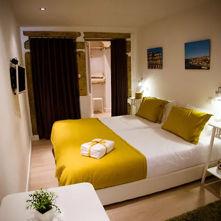 Historical * פורטו